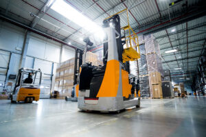 Mycie hal i magazynów w Szczecinie – realizacja przemysłowego czyszczenia | AZ Clean