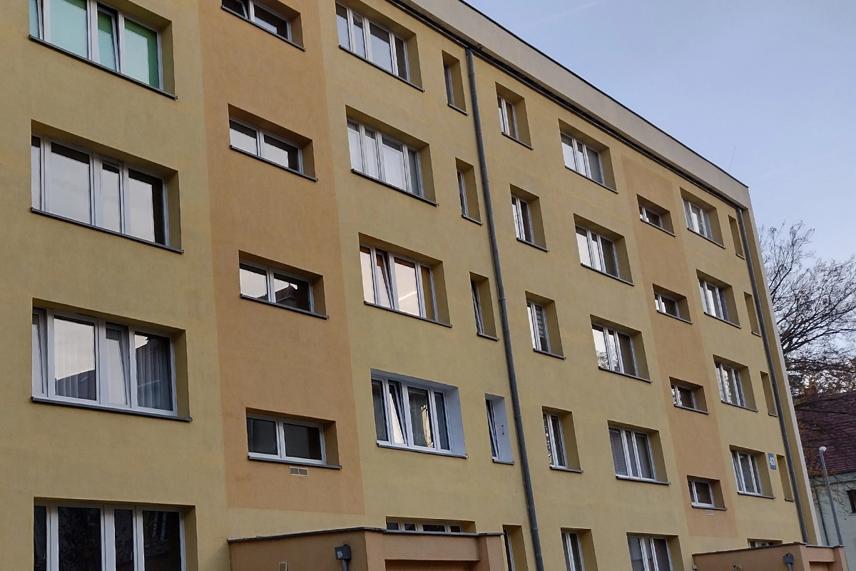 Nowoczesny blok mieszkalny w Polsce